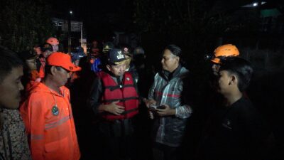 Tinjau Langsung Banjir di Cimanggung, Bupati Sumedang: Pemda Segera Melakukan Solusi Permanen