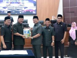 Bupati Sampaikan LKPJ Kepala Daerah Tahun 2024 ke DPRD Sumedang