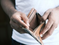 5 Kesalahan Keuangan Selama Bulan Ramadan yang Dapat Menguras Dompet