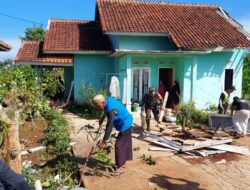 Diterjang Angin Puting Beliung, 13 Rumah Warga Situraja Utara Rusak