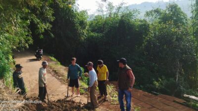 Empat Rumah Terancam, Akibat Pergeseran Tanah di Kadakajaya Sumedang