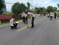 Diduga Gagal Nyalip Mobil Elf, Dua Pelajar di Sumedang Hilang Nyawa