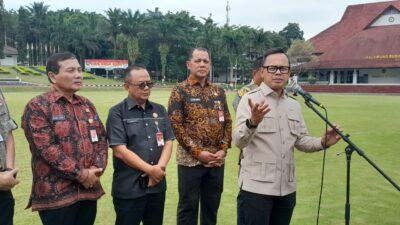 Wamendagri Bima Arya Sentil Menu Makanan Retret Kepala Daerah di IPDN Jatinangor