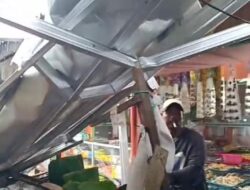 Belum Juga Sepekan, Atap Pasar Parakanmuncang Sumedang, Hasil Proyek Juksung Roboh