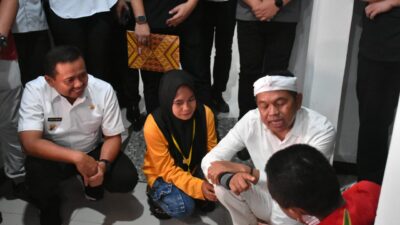 Bupati Sumedang Dampingi KDM Jemput Usep di Kejari