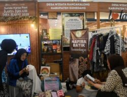 Kerajinan Unggulan Sumedang Tampil di PKJB dan KKJB 2025