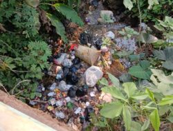 Jembatan Ciminten Jadi Lokasi Sampah Liar, Warga Desak Penanganan Serius