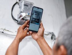 Pengguna PLN Mobile di Jabar Tembus 17 Juta, Transaksi Pascabayar Melonjak Tajam