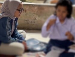 Lady Puspita Bantu Perlengkapan Sekolah untuk Anak Berkebutuhan Khusus di Cimanggung