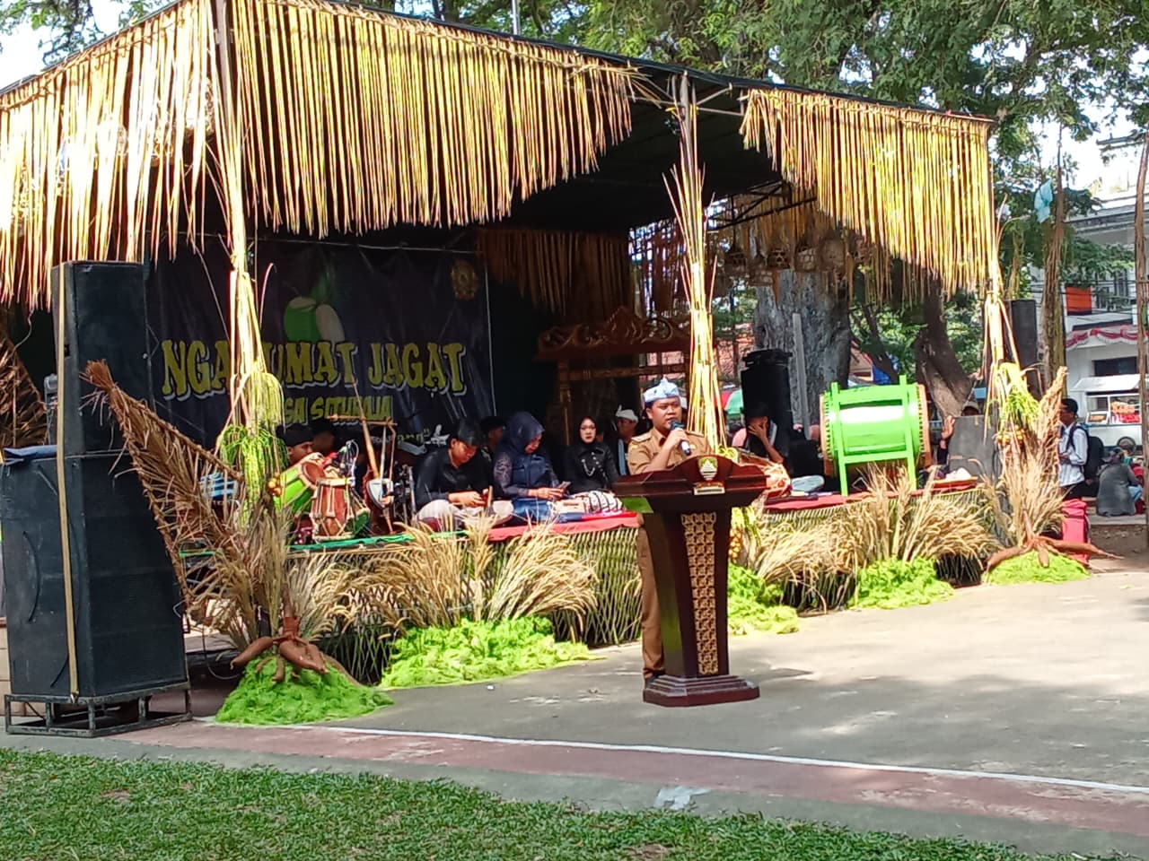 Ngaruat Jagat Situraja