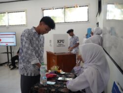 SMA Plus Guna Cipta Gelar Pemilihan Ketua OSIS Lewat E-Voting, KPU Sumedang Dukung Langsung