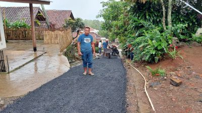 Bentar Lagi, Warga Mekar Rahayu Sumedang Bakal Nikmati Jalan Hotmix