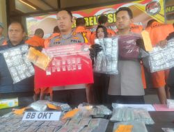 Pengamen Jadi Kurir Sabu, Polres Sumedang Bongkar Modus “Ngamen Tempel Paket Sabu”