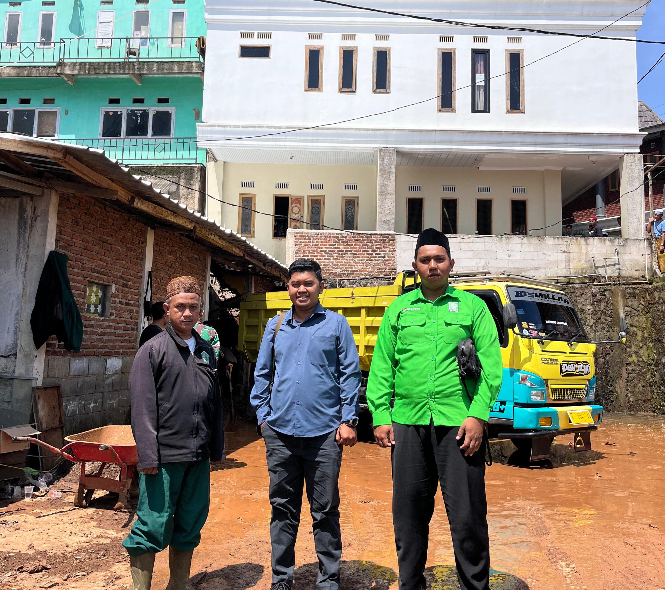 DPRD Tinjau Ponpes Rusak