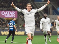 McTominay Ingin Bertahan, Napoli Siapkan Kontrak Baru