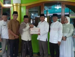 Safari Ramadan DPRD di Jatinangor, Serap Aspirasi Warga dan Salurkan Bantuan Masjid