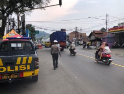 Arus Lalu Lintas di Pos Pam Cimalaka Lancar Selama Operasi Ketupat