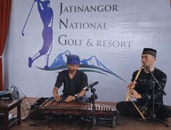 Kecapi Suling Warnai Pengalaman Menginap di Jatinangor