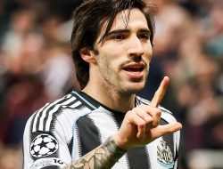 Manchester United, City, dan Arsenal Berebut Tonali, Elliot Dekat ke City