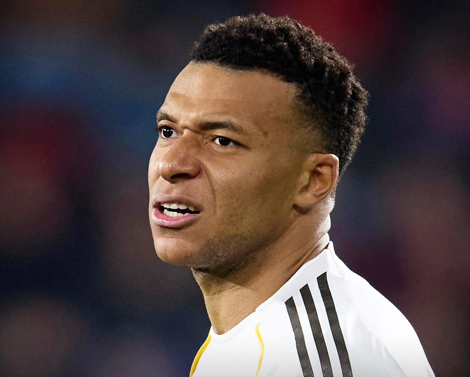 Kylian Mbappe keseleo