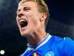 Napoli Siap Permanenkan Rasmus Højlund, MU Berpotensi Raup €80 Juta