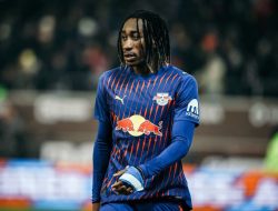 Leipzig Amankan Diomande, MU dan Liverpool Mengintai