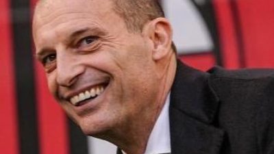 Allegri Tegaskan Loyalitas ke Milan di Tengah Isu Timnas Italia