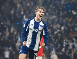 Manchester City Buru Wonderkid Jerman Kennet Eichhorn