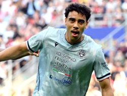 AC Milan Dibantai Udinese 0-3, Mimpi Scudetto Mulai Sirna