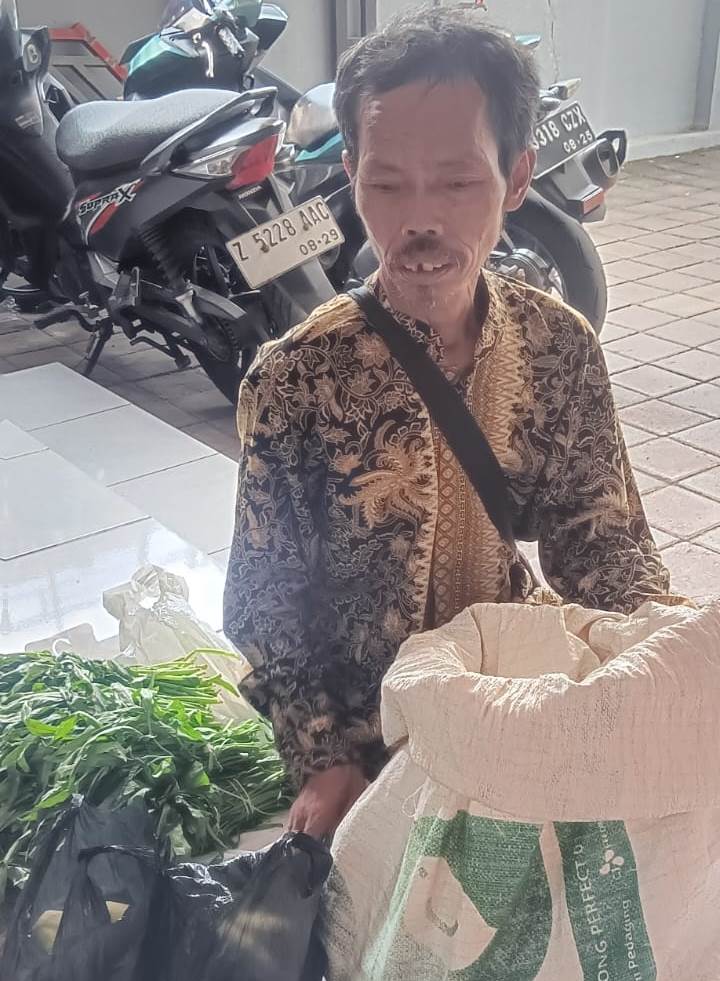 pedagang sayur Tarikolot