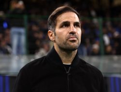 Fabregas Dikaitkan ke Arsenal, Tapi Fokus Bawa Como ke Eropa