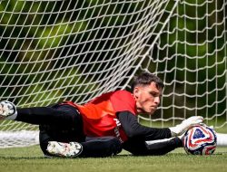 Juventus Siap Tarik Pulang Daffara, Kiper Masa Depan Italia