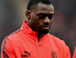 Fofana Didepak AC Milan? Klub Inggris & Prancis Siap Menyergap