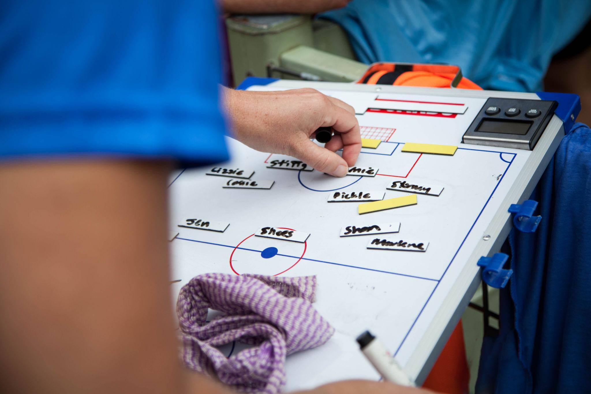 barcelona jual hector fort