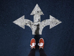 Hector Fort di Persimpangan, Barcelona atau Inter Jadi Pilihan?