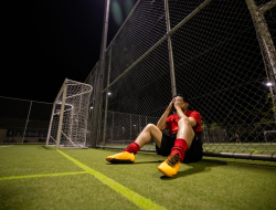 Napoli Runtuh di Saat Terakhir, Ini Penyebabnya