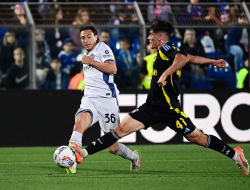 Persaingan Serie A 2026 Memanas, Milan Tetap Bertahan