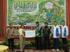 Jadi Contoh Kepedulian Sosial di Sumedang, Karyawan PT Kingduan Industrial Indonesia Lindungi 313 Pekerja Rentan