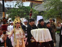 Mahkota Binokasih Pulang ke Keraton Sumedang Larang, Akhiri Kirab Budaya Tatar Sunda