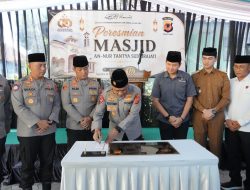 Kapolda Jabar Resmikan Masjid An Nur Tantya Sudhirajati di Buahdua Sumedang
