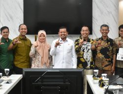 Perkuat Arus Informasi Positif, KIM Sumedang Diberi Bantuan Audio Visual