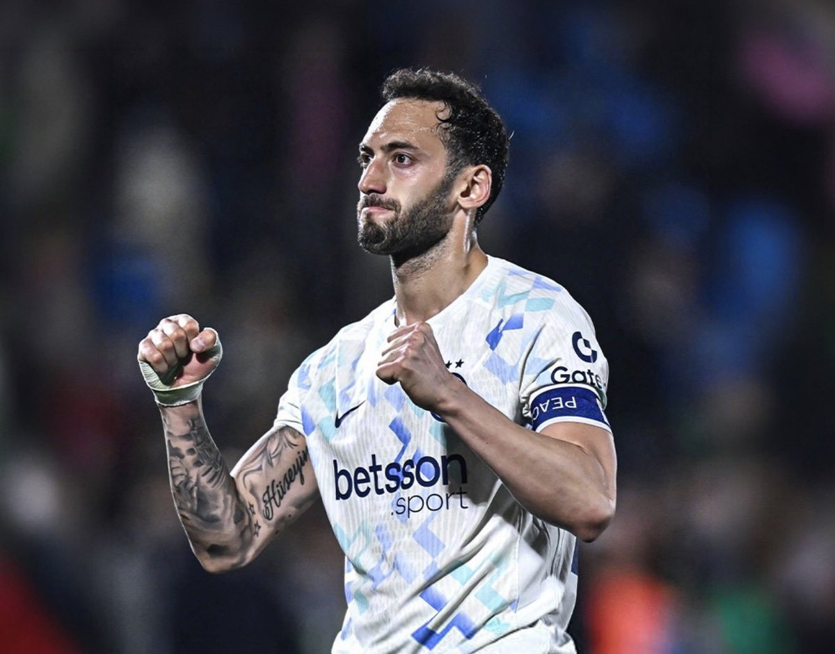 Hakan Calhanoglu