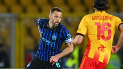 Tolak Kontrak Baru dari Inter, Stefan de Vrij Pilih Habiskan Karier di Yunani