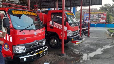 Damkar Sumedang Siaga 24 Jam, Miliki 117 Personel dan 7 Unit Mobil Pemadam