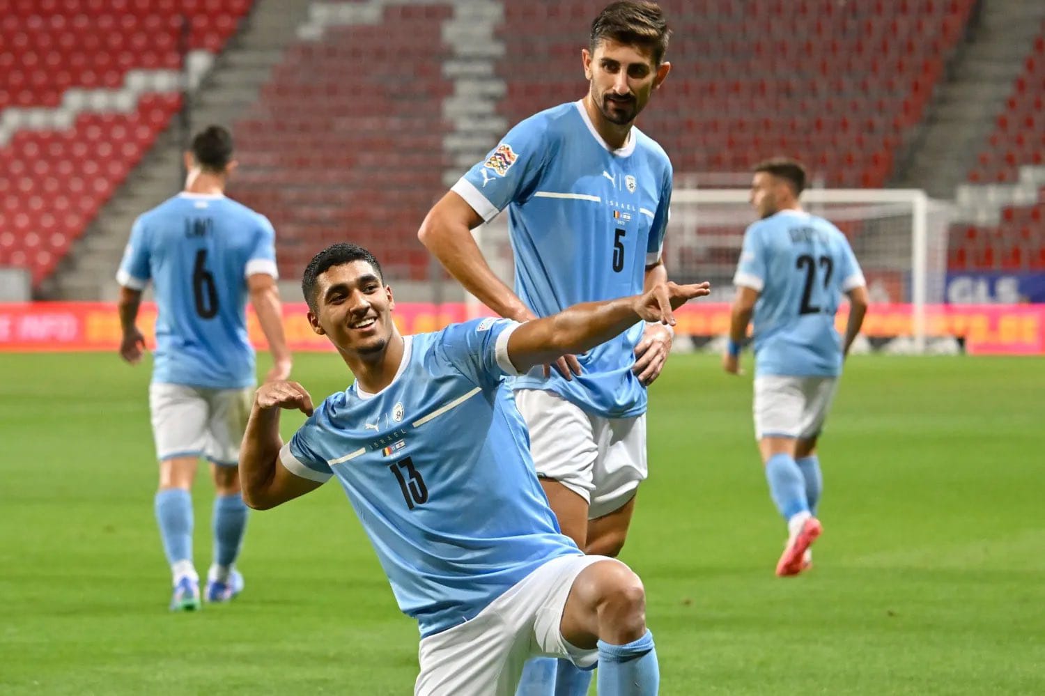 Anan Khalaili Resmi ke Inter, Pengganti Dumfries?