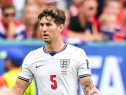 Tunggu Pavard Hengkang, Inter Kaji Potensi Transfer Gratis John Stones