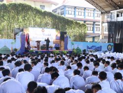 Al Ma’soem Ajak Siswa Teladani Akhlak Nabi, Hormati yang Lebih Tua