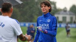 Carlo Galliera kiper muda Inter Academy saat bersama tim utama Inter Milan