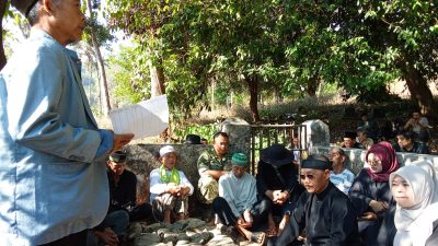 Milangkala ke-136 Desa Karangheuleut Sumedang dengan tradisi ziarah leluhur