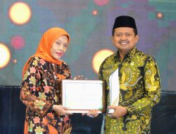 Zakat Sumedang Tembus Hampir Rp50 Miliar, Dony Ahmad Munir Raih Penghargaan Nasional
